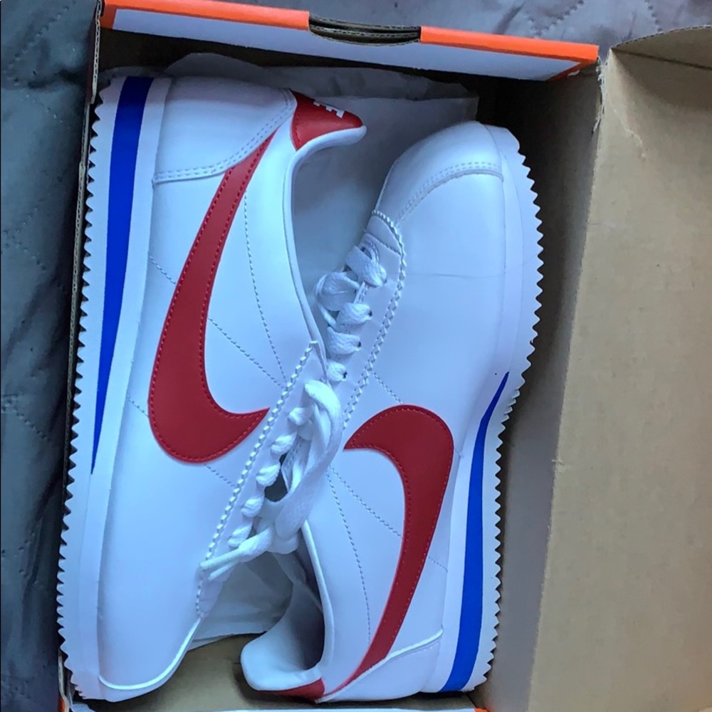 Woman’s Classice Cortez Leather